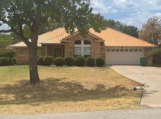 402 Shore Line Dr, Wichita Falls, TX 76308