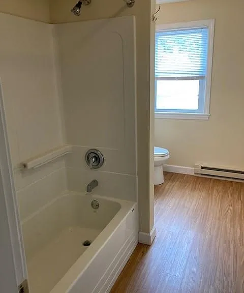 30 Forest Rd — Photo 3