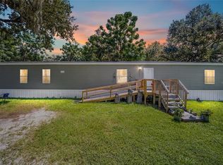 6985 SE 166th Ave, Ocklawaha, FL 32179