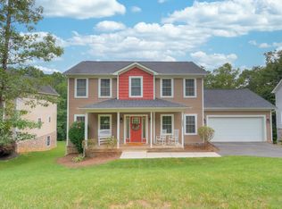 1045 Green Ridge Rd, Christiansburg, VA 24073
