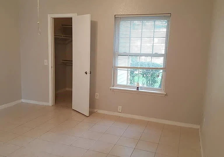 9809 Richmond Ave #G12 — Photo 23
