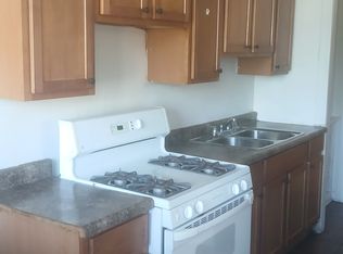 5847 S Michigan Ave #2N, Chicago, IL 60637