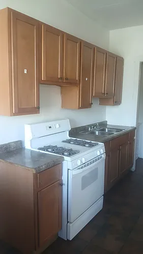 5847 S Michigan Ave #2N Photo 1 5847 S Michigan Ave #2N Photo 1