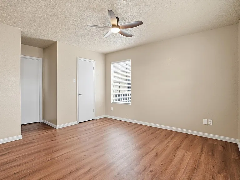 2750 Holly Hall St #506 — Photo 15