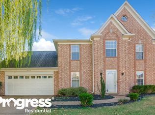 10237 Green Moss Dr N, Cordova, TN 38018