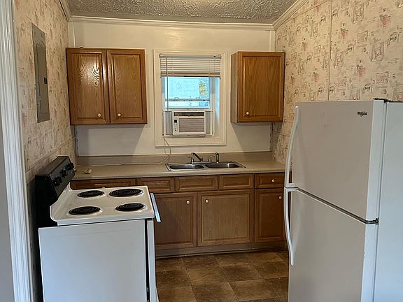 3rd image of 4385 Maiden Hwy #10