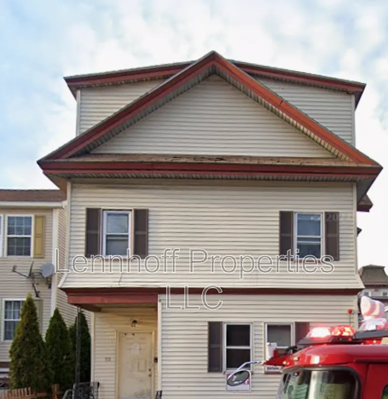 1 bed, 1.0 bath, $1,000 — Photo 1