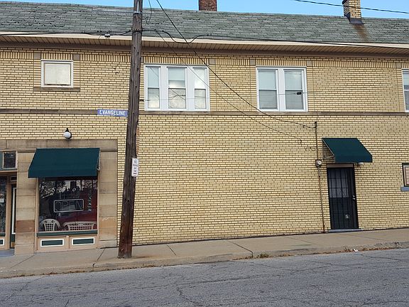 2nd image of 15440 Saint Clair Ave