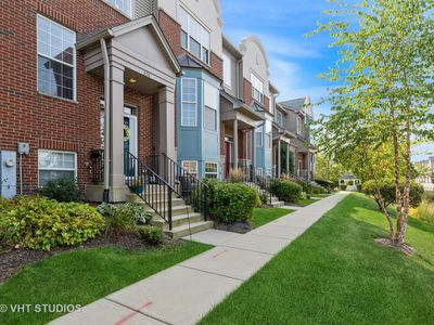 366 Station Park Cir, Grayslake, IL, 60030