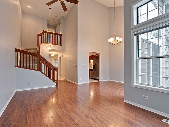 3rd image of 1182 S Parkside Dr #1