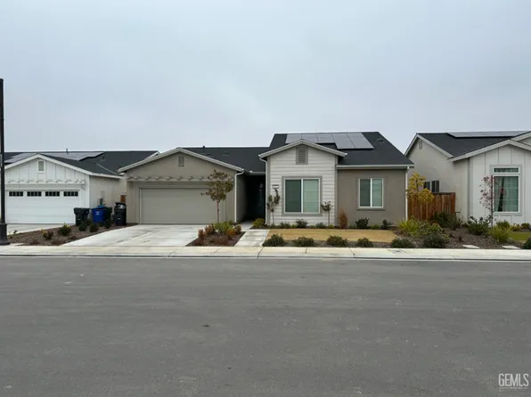9422 Glenwood Springs Ln, Shafter, CA 93263