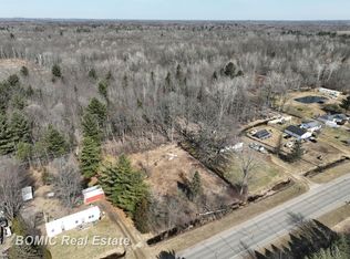 W Saginaw Rd, Vassar, MI 48768