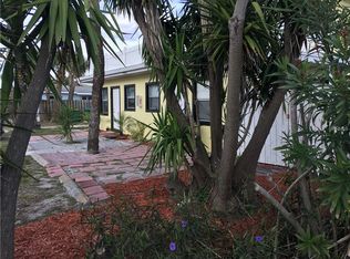 1403 S Miramar Ave APT A, Indialantic, FL 32903