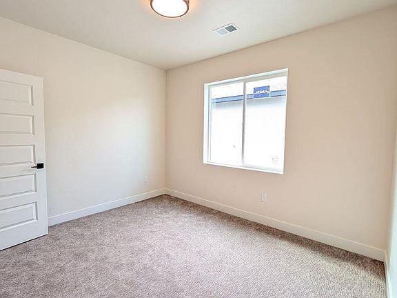 5th image of 1660 Rusty Rivet Rd