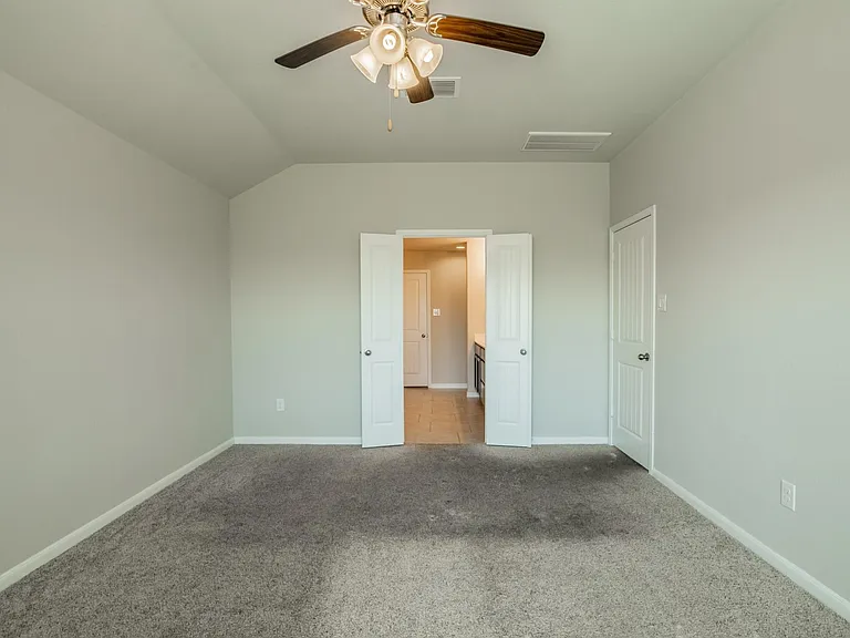 1407 Wheatland Terrance Ln — Photo 21