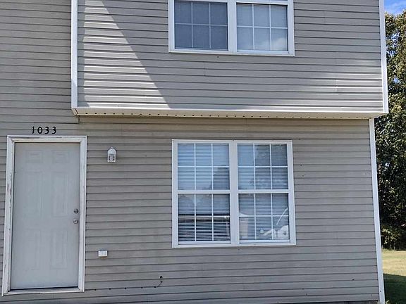 3rd image of 1035 Bluebird Ln #1033