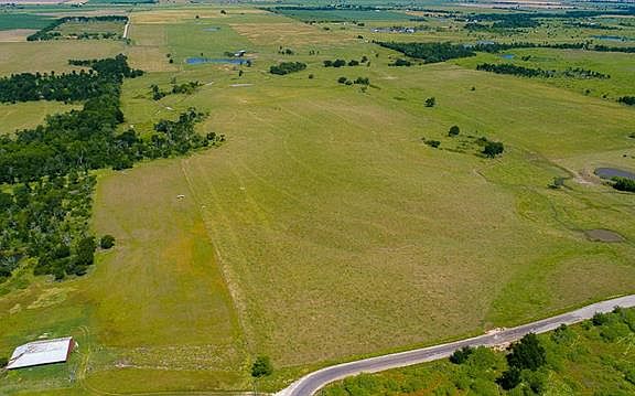 5th image of 1100 County Road 465