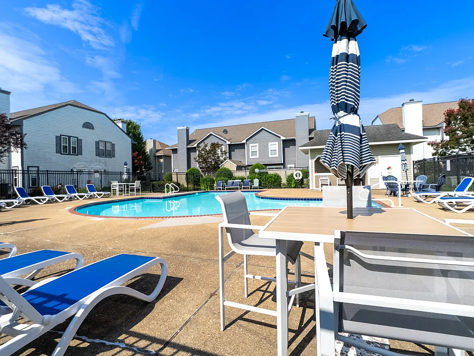 105 Seaside Ln
