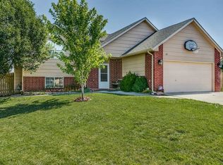 380 N Norris Ct, Benton, KS 67017