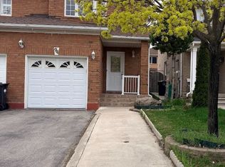 94 Lake Louise Dr, Brampton, ON L6X 4Y6