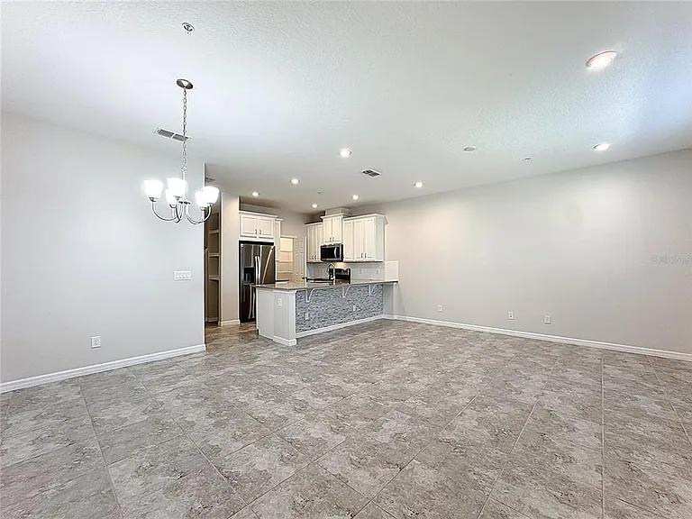 10141 Greenstone Ridge St — Photo 6