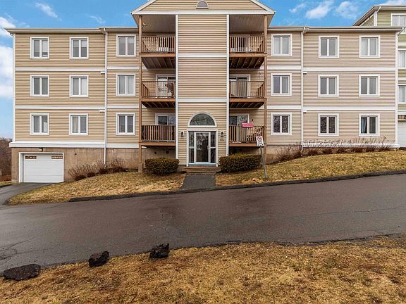 2nd image of 174 Rutledge St #112