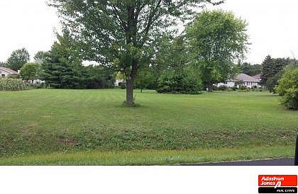 1st image of 62 Kirkwood Dr