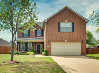 5348 Hockley Dr, Grand Prairie, TX 75052