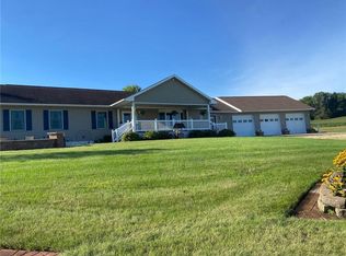 N29228 N Creek Rd, Arcadia, WI 54612