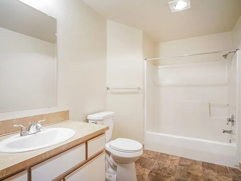 Crystal Lake Apartments — Photo 8