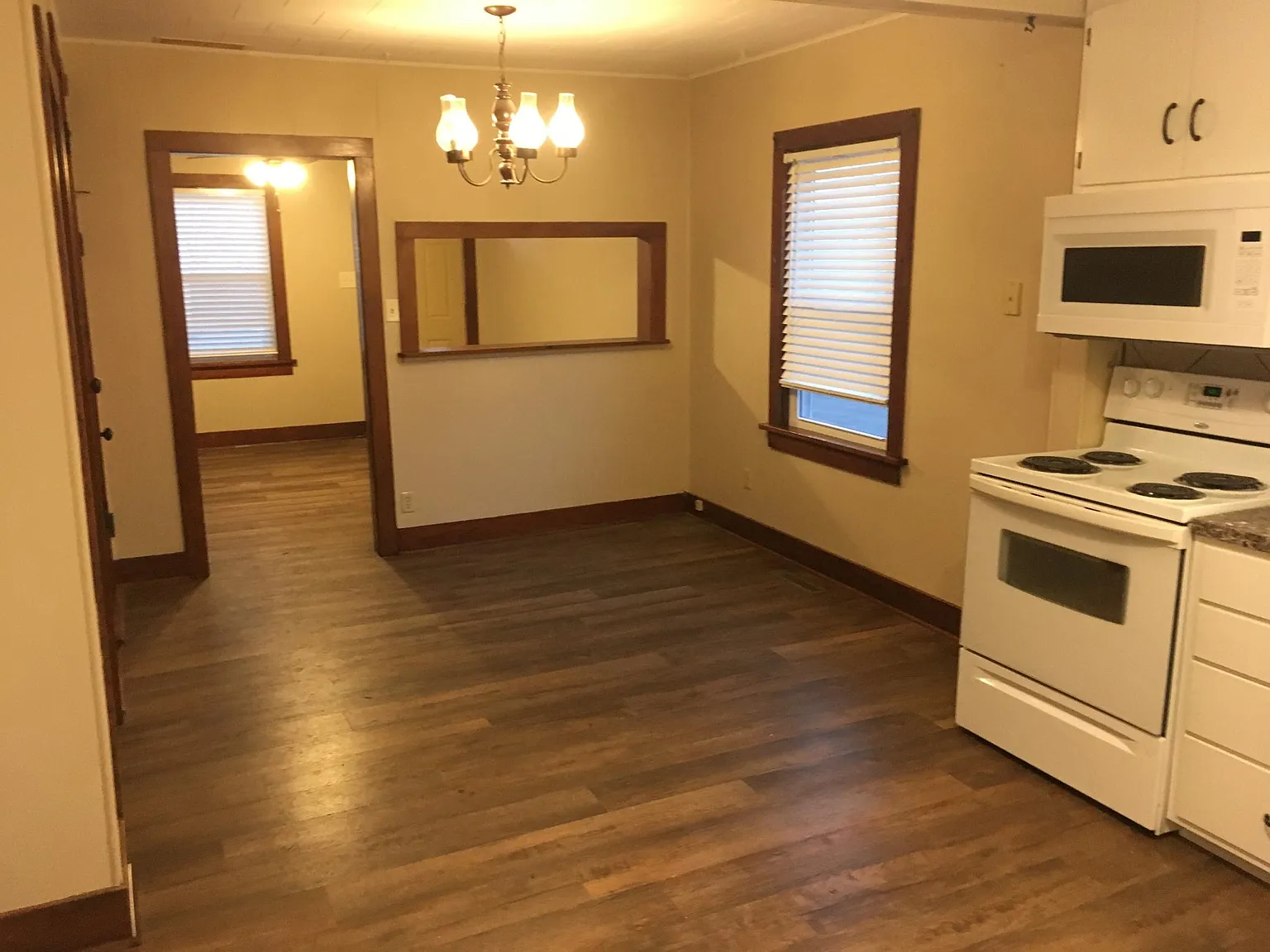 2 bed, 1063 sqft, $850 — Photo 4