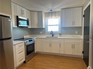 70 Carroll Ave Unit 412, Newport, RI 02840