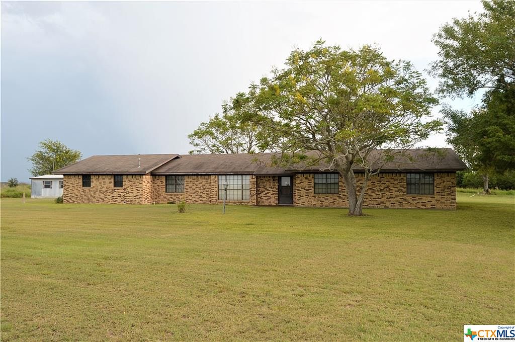 635 County Road 301a, Shiner, TX 77984 Zillow