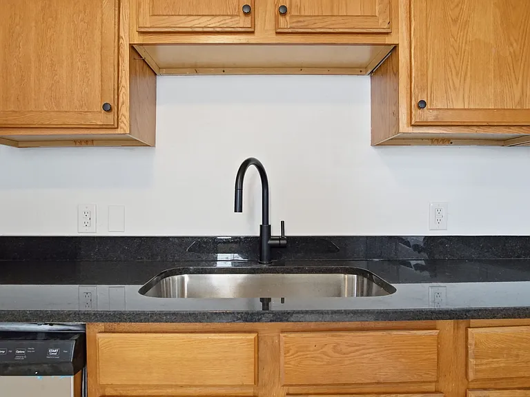 1305 Bellevidere Dr — Photo 12