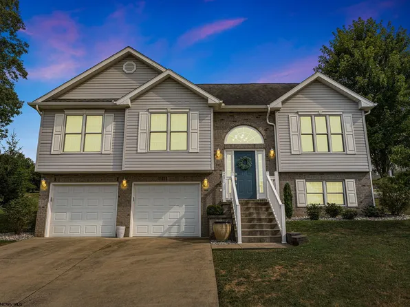 201 Marble Dr, Morgantown, WV 26508