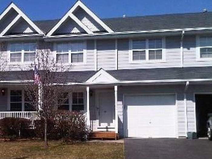 61 Sprucewood Blvd