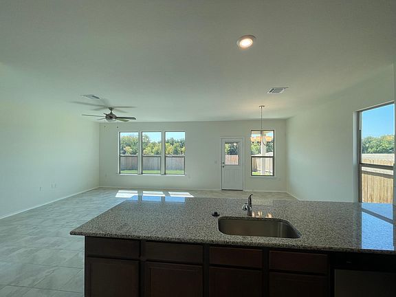 2nd image of 4705 Cressal Dr