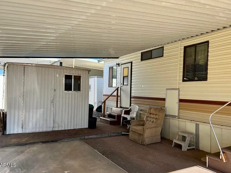 210 E Mesa Dr — Photo 4