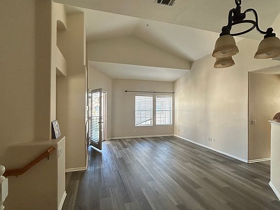 4th image of 16948 Robins Nest Way APT 1