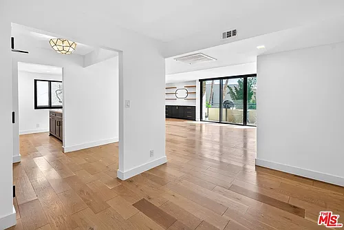 10535 Wilshire Blvd #411 Photo 1