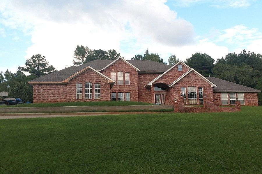 1st image of 399 Carey Ln