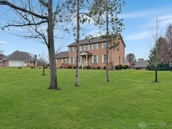 186 Pine Tree Dr, Urbana, OH 43078