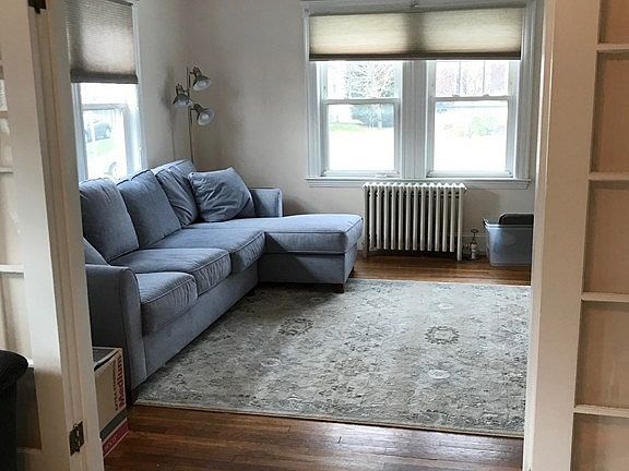 2nd image of 49-51 Adams St #1