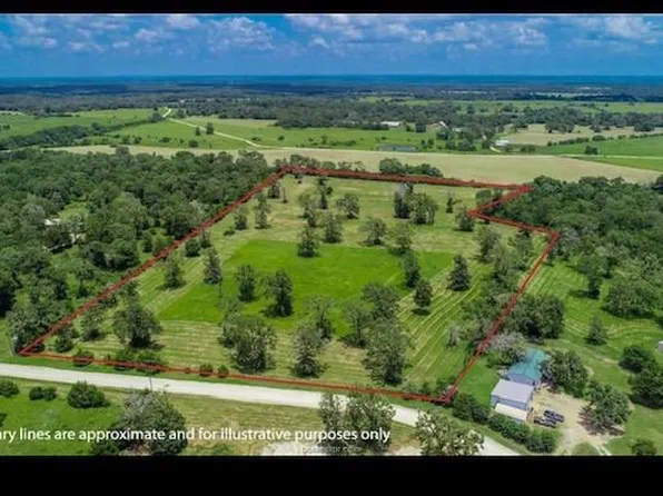 9364 Clara Ln, Franklin, TX 77856