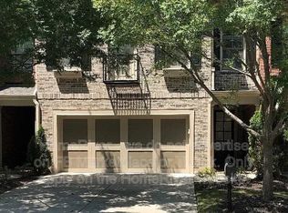 32 Star Spangled Ln, Peachtree City, GA 30269
