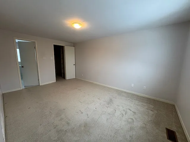 536 Thorndale Dr — Photo 20