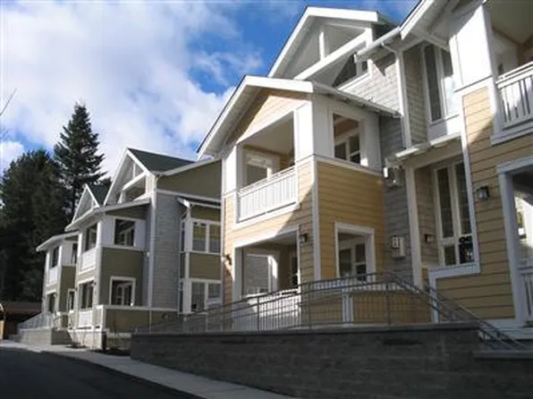144 Hall Brothers Loop, Bainbridge Island, WA 98110