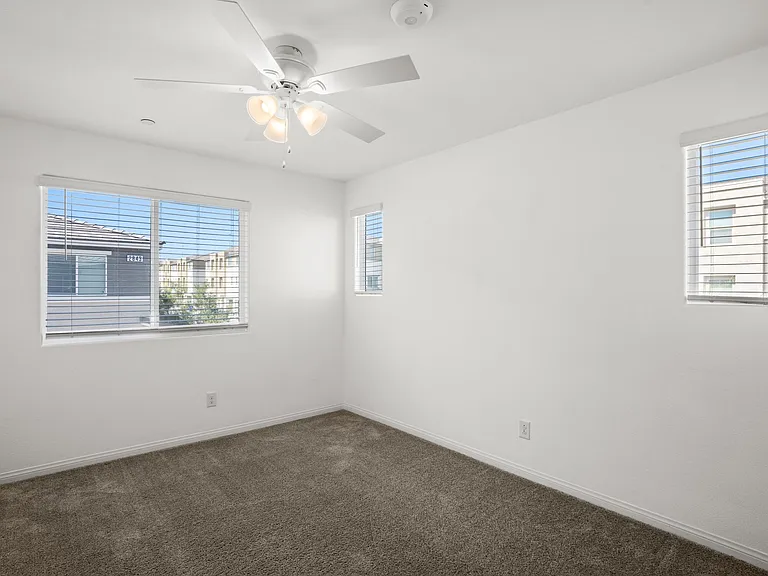 2841 Brilliant Aurora Ln #5 — Photo 29