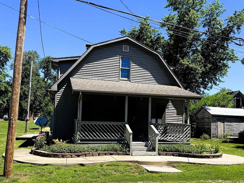 1st image of 316 E Mason St
