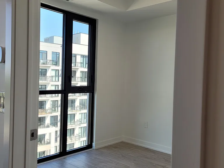 740 Whitlock Ave #712 — Photo 11